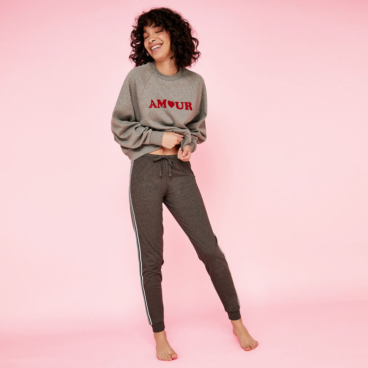 Pantalón gris heartiz Pantalón gris heartiz;