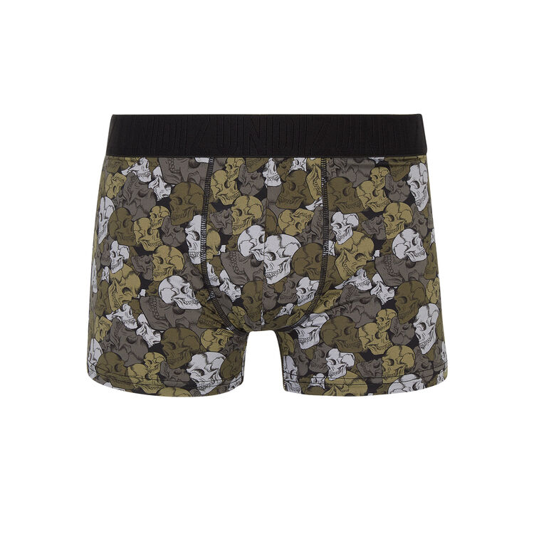 Bóxer negro camocraniz Bóxer negro camocraniz;