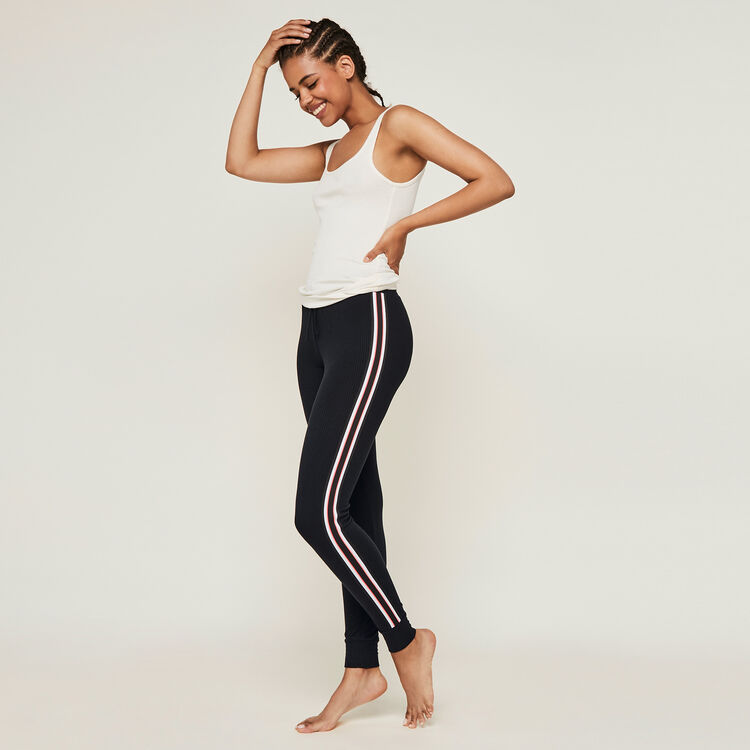 Pantalón de chándal con bandas laterales newazjiz Pantalón de chándal con bandas laterales newazjiz;