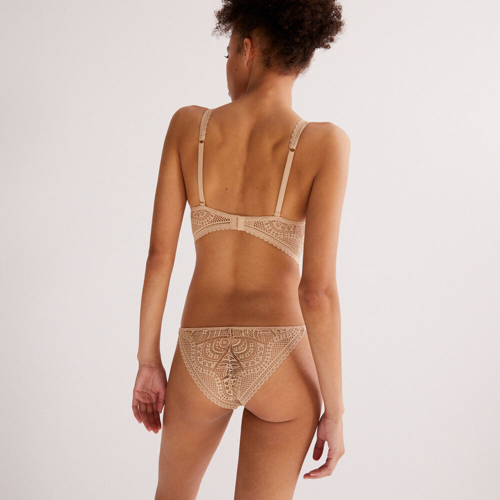 Braguita brasileña de encaje fino - beige beige.