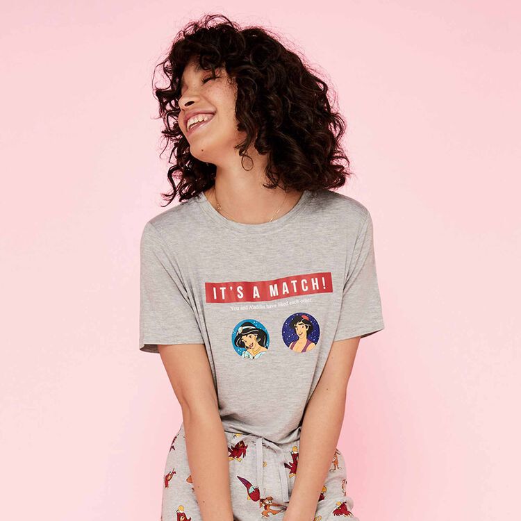 Camiseta gris lovematchiz Camiseta gris lovematchiz;