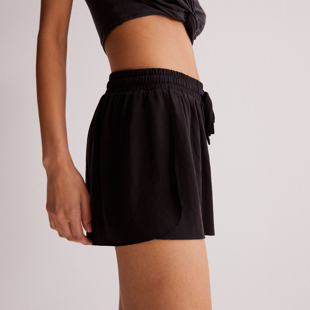 Short fluido abierto - negro negro.