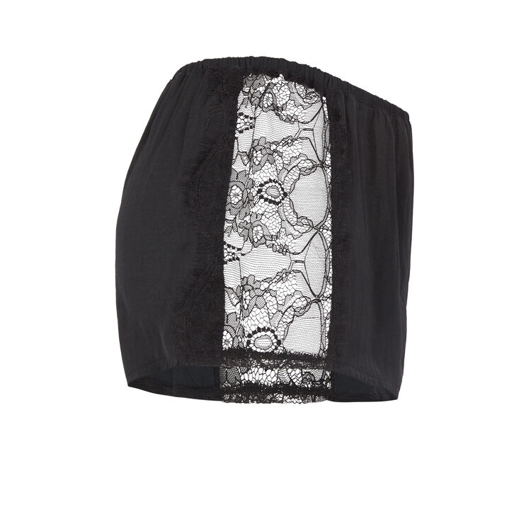 Short negro doublediz black.