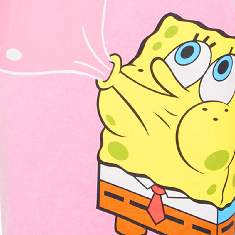 Camiseta larga con estampado de Bob Esponja - blanca Camiseta larga con estampado de Bob Esponja - blanca ;
