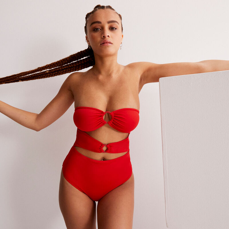 bañador de 1 pieza con escote anillas - rojas bañador de 1 pieza con escote anillas - rojas;