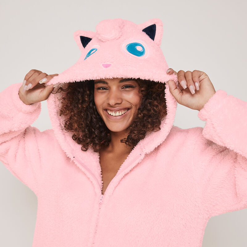 Mono polar con estampado Jigglypuff rondoudiz Mono polar con estampado Jigglypuff rondoudiz;
