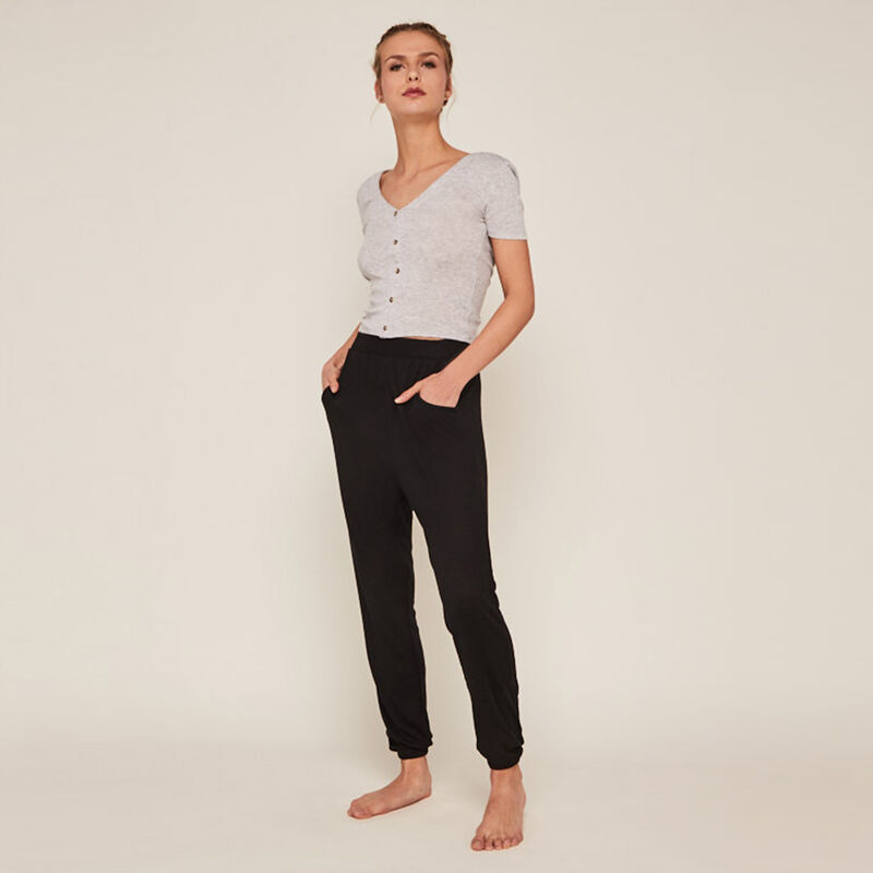 Pantalón con bosillos - negro Pantalón con bosillos - negro ;