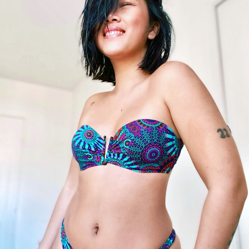 Parte de abajo de bikini braguita - morada Parte de abajo de bikini braguita - morada;