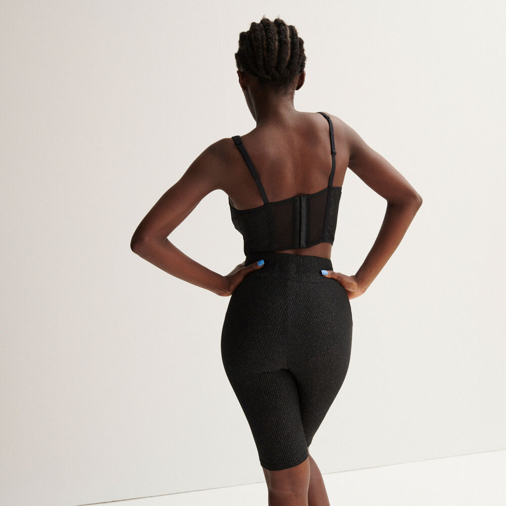 Pechera de encaje aya x undiz - negro negro.
