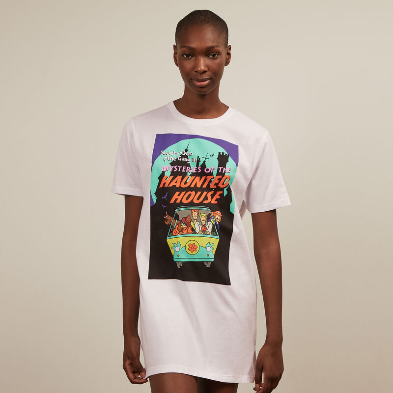Camiseta larga con estampado de Scooby-Doo Camiseta larga con estampado de Scooby-Doo ;