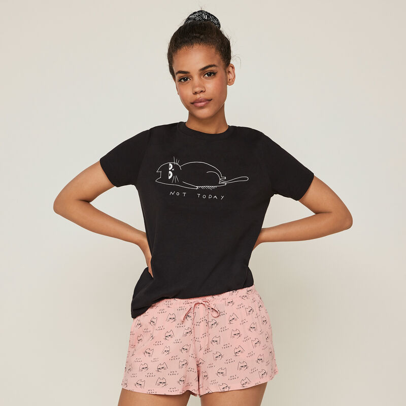 Shorts estampados con gato sundayiz Shorts estampados con gato sundayiz;