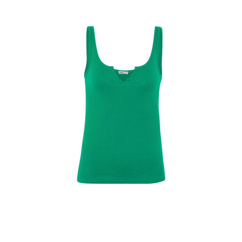 Shorts en verde esmeralda newdebidiz Shorts en verde esmeralda newdebidiz;