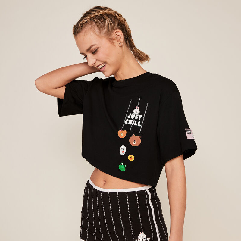 Top corto Line Friends - negro Top corto Line Friends - negro;