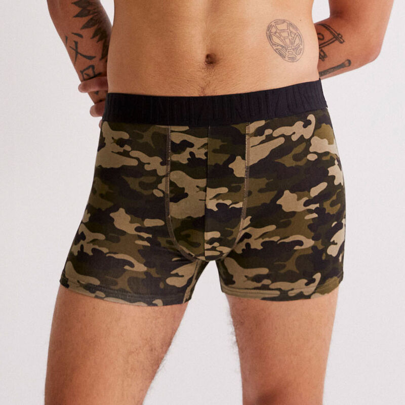 Bóxer con estampado de camuflaje - negro Bóxer con estampado de camuflaje - negro;