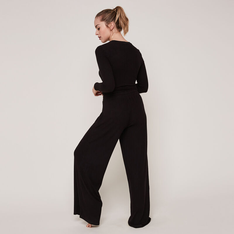 Pantalón ancho liso newflaridiz Pantalón ancho liso newflaridiz;