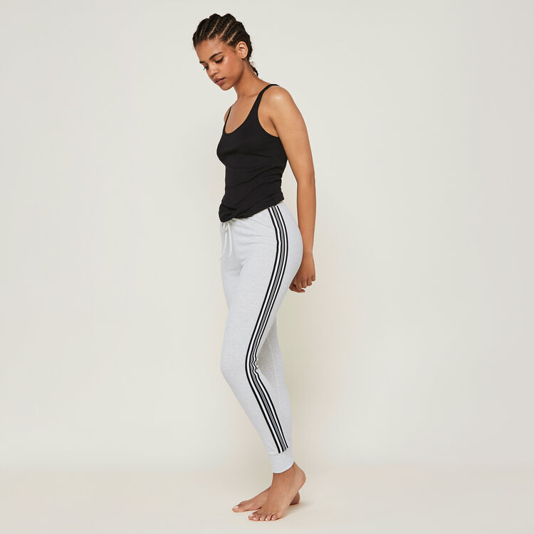 Pantalón de chándal con bandas laterales newazjiz Pantalón de chándal con bandas laterales newazjiz;