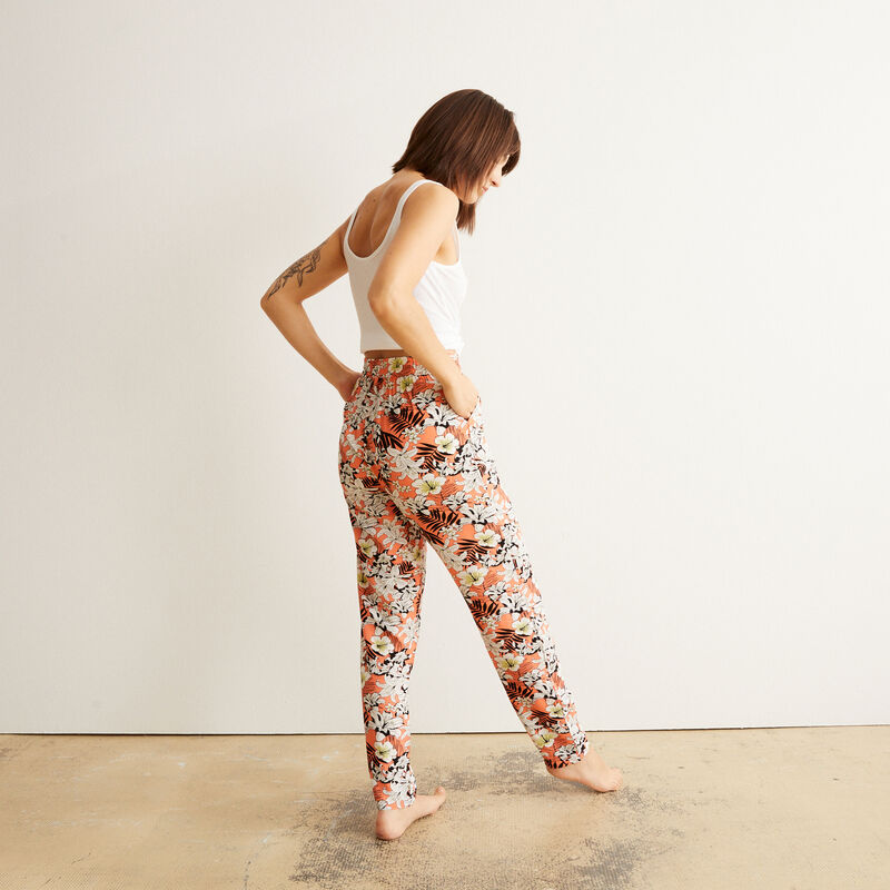 pantalón con estampado de flores tropicales - naranja pantalón con estampado de flores tropicales - naranja;
