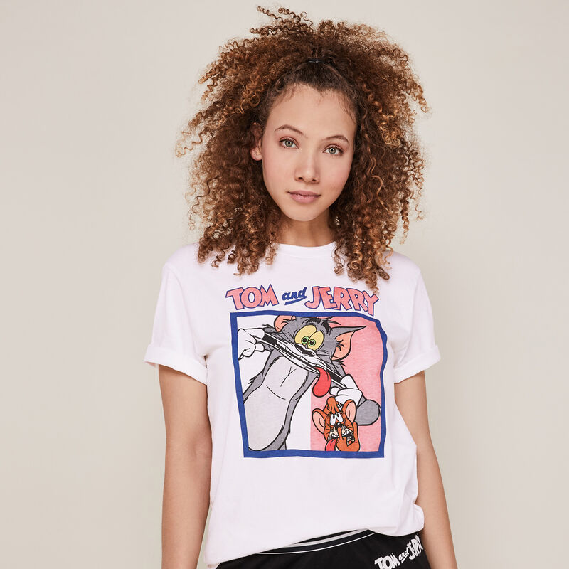 Top con estampado de Tom y Jerry - crudo Top con estampado de Tom y Jerry - crudo;