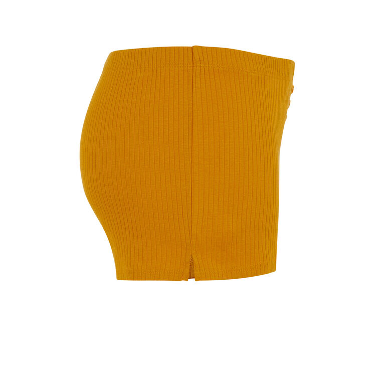 Shorts de color ocre newdebidiz yellow.