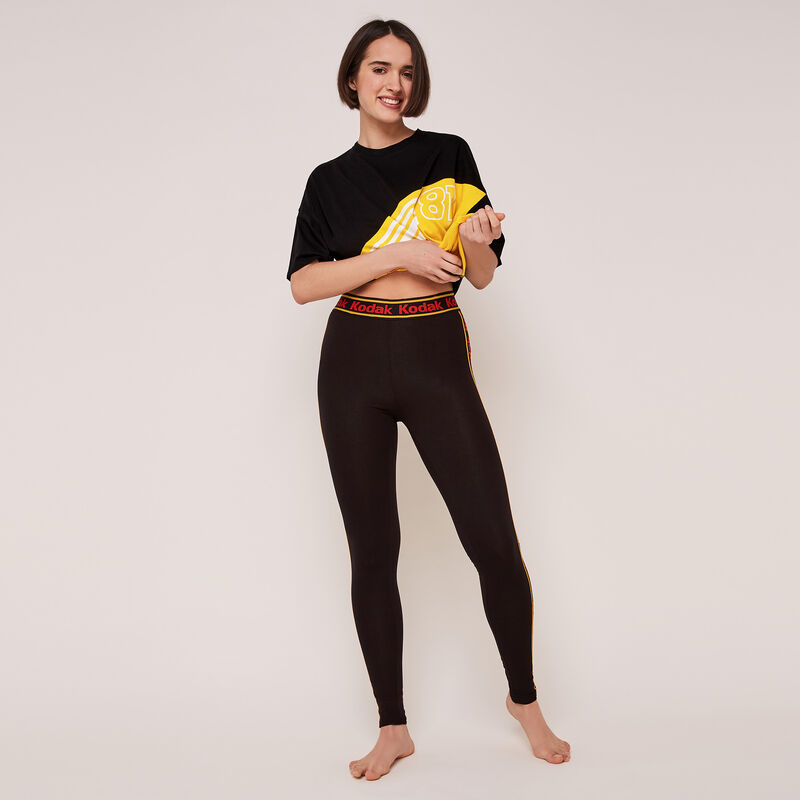 Leggings con estampado kodak stripkodiz Leggings con estampado kodak stripkodiz;