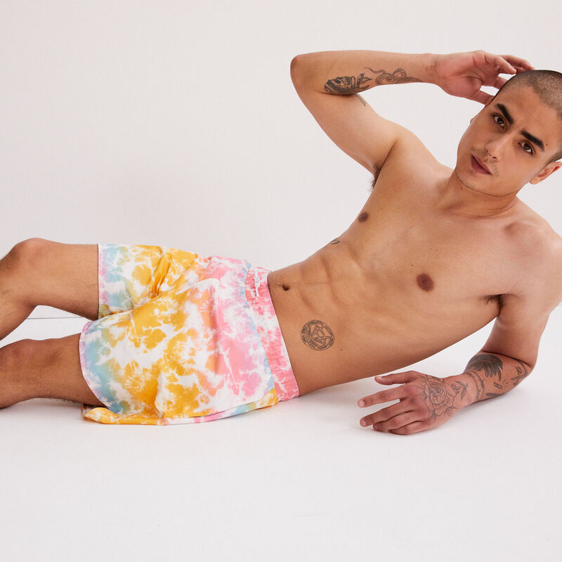 Bañador tipo short tie and dye degradado - azul Bañador tipo short tie and dye degradado - azul;