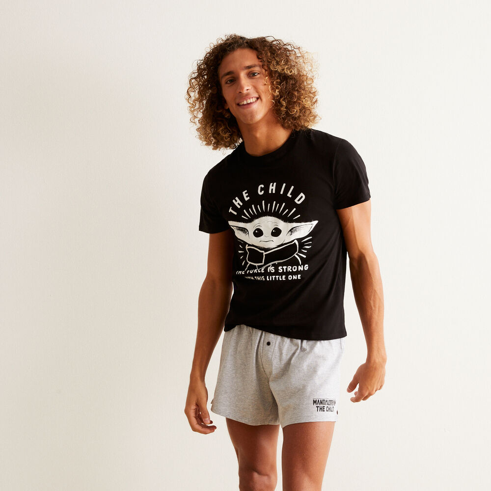 Juego de pijama short baby yoda - negro negro.
