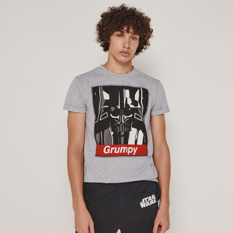 Conjunto de pijama top + pantalón licencia Star Wars engdarthbossiz Conjunto de pijama top + pantalón licencia Star Wars engdarthbossiz;