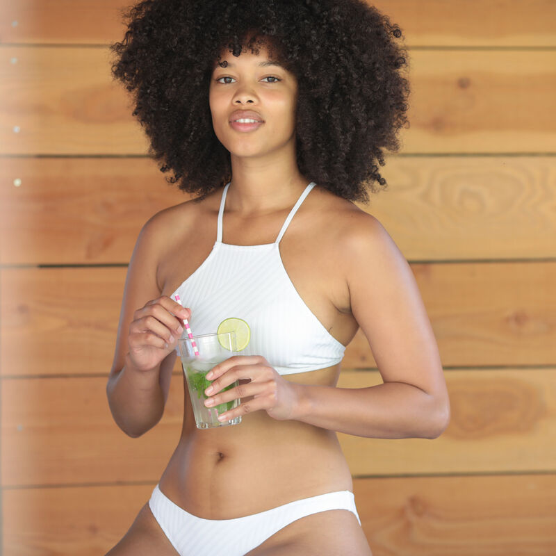 Parte de arriba de tanga escotado con motivos texturizados - blanco Parte de arriba de tanga escotado con motivos texturizados - blanco;