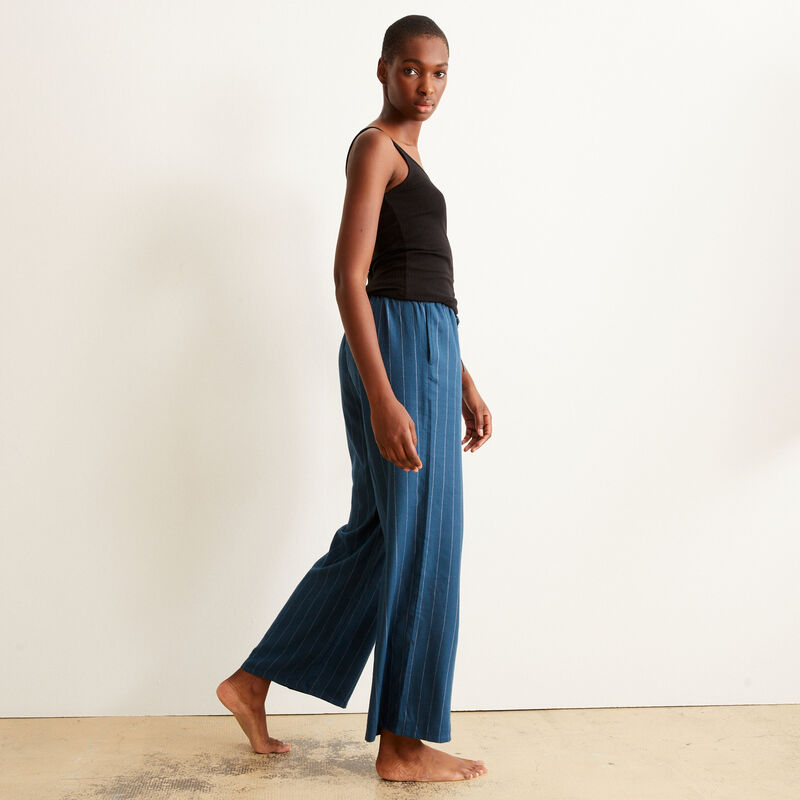 Pantalón ancho de franela a rayas - azul Pantalón ancho de franela a rayas - azul ;