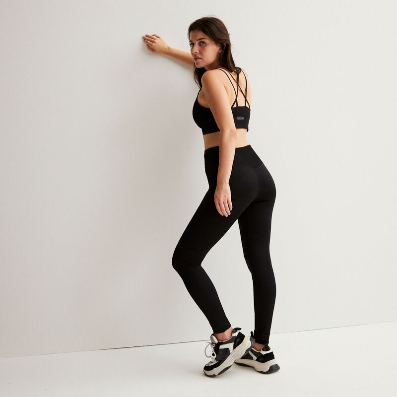 leggings efecto twist - negro leggings efecto twist - negro ;