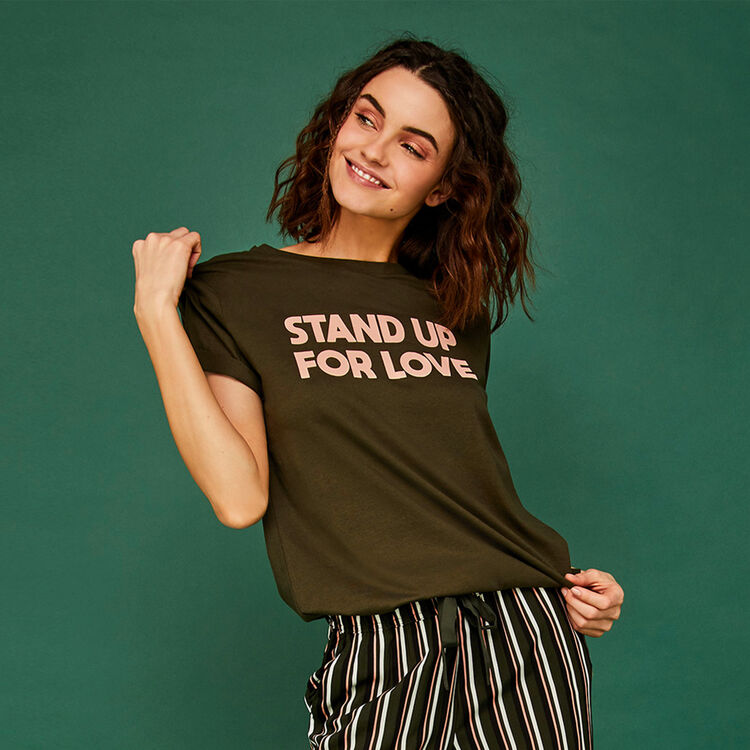 Camiseta caqui standupiz Camiseta caqui standupiz;