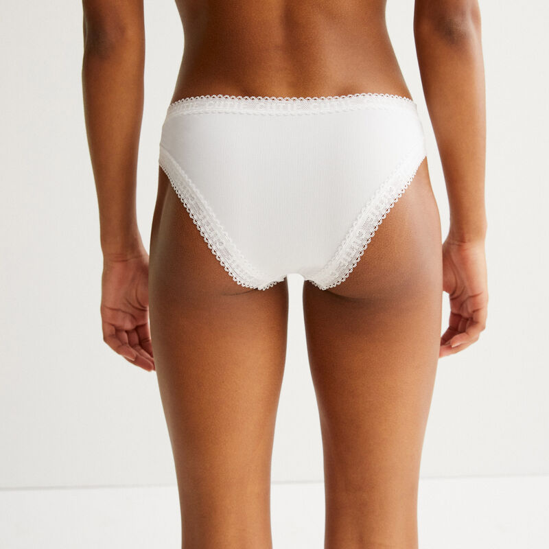 Braguita de microfibra con detalle de encaje - blanco Braguita de microfibra con detalle de encaje - blanco;