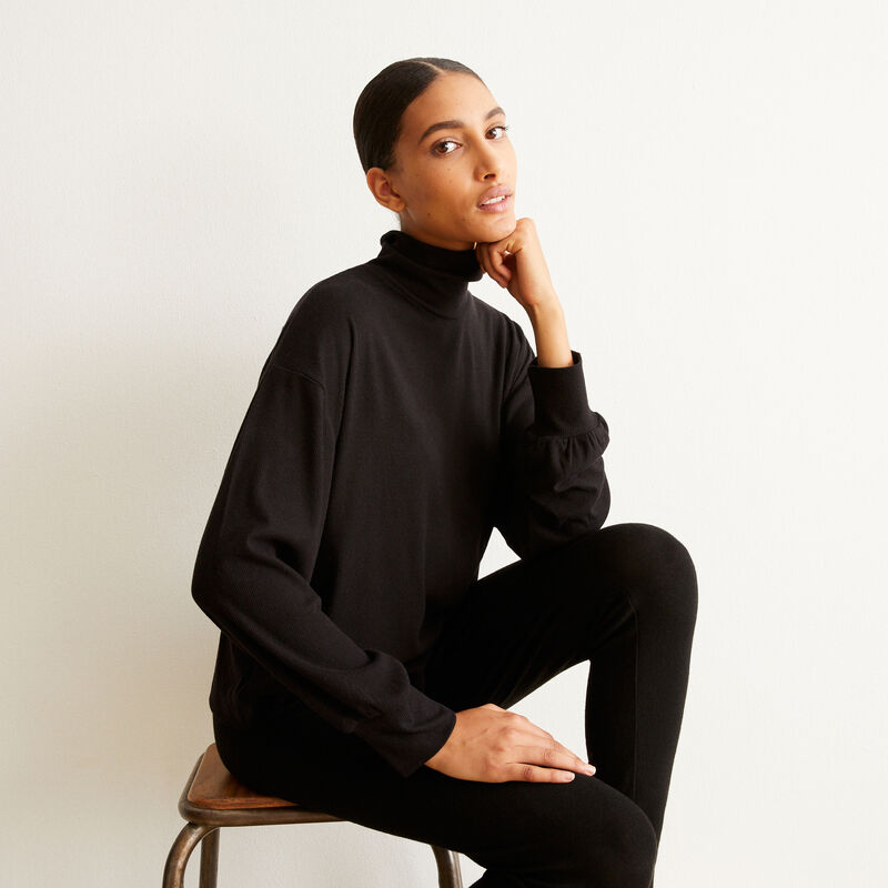 top cuello vuelto - negro top cuello vuelto - negro ;