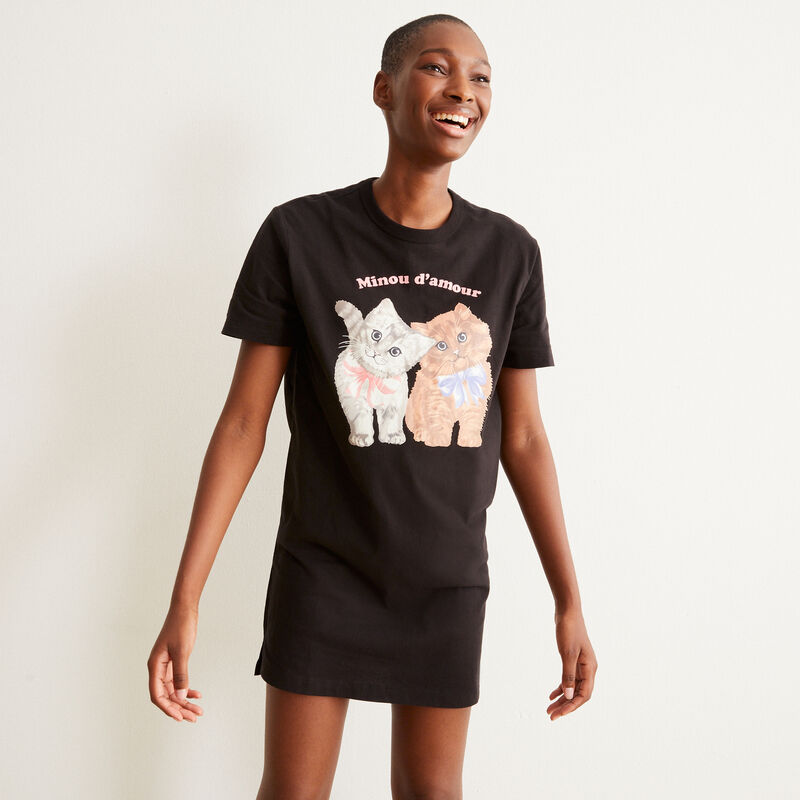 camiseta larga con estampado de gatito amoroso - negro camiseta larga con estampado de gatito amoroso - negro;