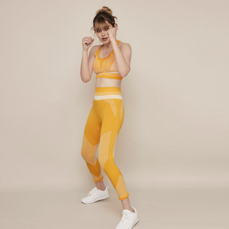 Leggings cortos deportivos sin costuras seamblockiz Leggings cortos deportivos sin costuras seamblockiz;