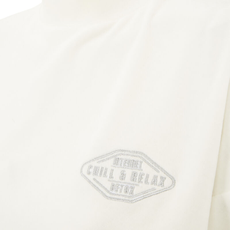 Sudadera blanco roto minipatchiz Sudadera blanco roto minipatchiz;