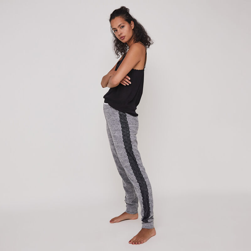 Pantalon tout doux détail dentelle dentelliz Pantalon tout doux détail dentelle dentelliz;