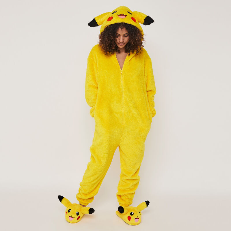 Mono polar con estampado Pikachu pikatiz Mono polar con estampado Pikachu pikatiz;